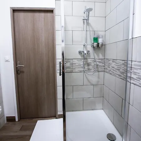 L'Hyper Centre - Netflix & Wifi - Literie Haut De Gamme - Check-In 24H24 - Goodmarning Châlons-en-Champagne Buitenkant foto